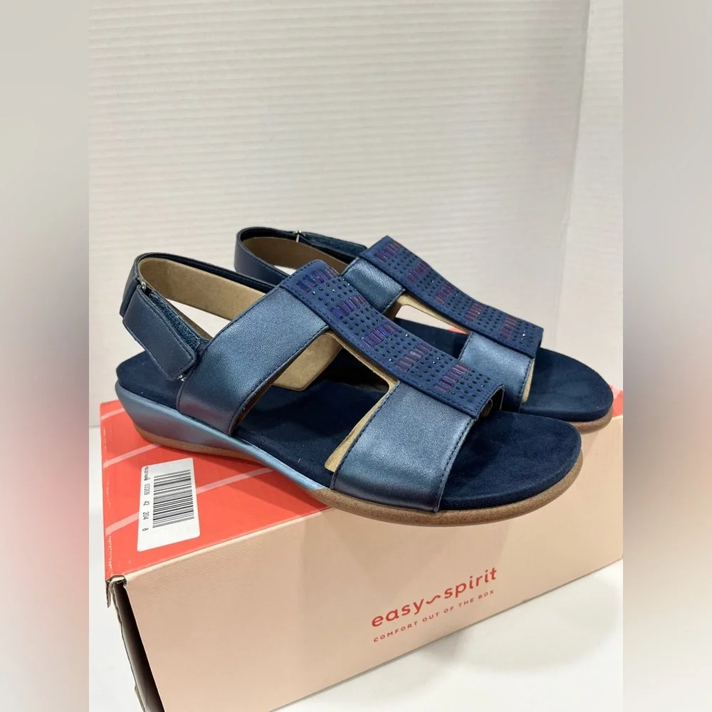 Easy Spirit Womens‎ Hazel Wedge Sandals. Size 7M. Color: Dark Blue